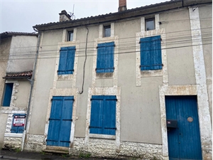 maison à la vente -   16260  CELLEFROUIN, surface 89 m2 vente maison - UBI427573982